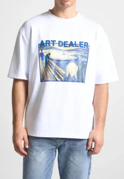Art Dealer Graphic T-Shirt -^Manière De Voir New