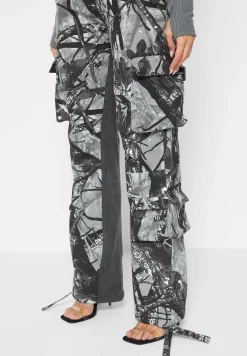 Mid Rise Camo and Denim Cargo Pants -^Manière De Voir Best