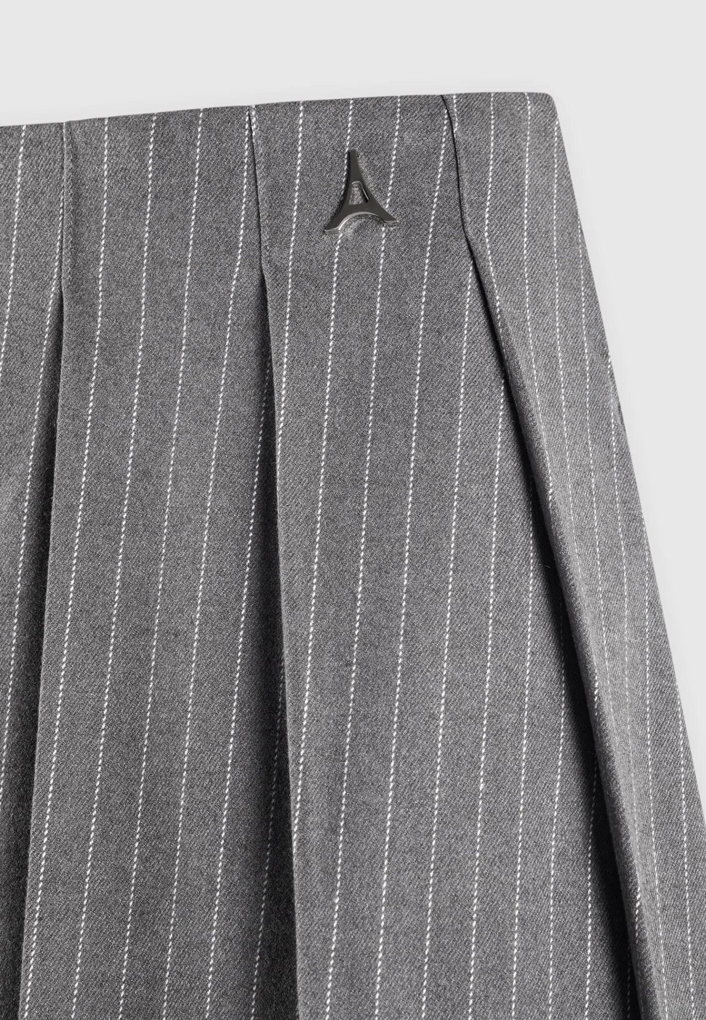Pinstripe Pleated Skort - Grey Pinstripe^Manière De Voir Sale