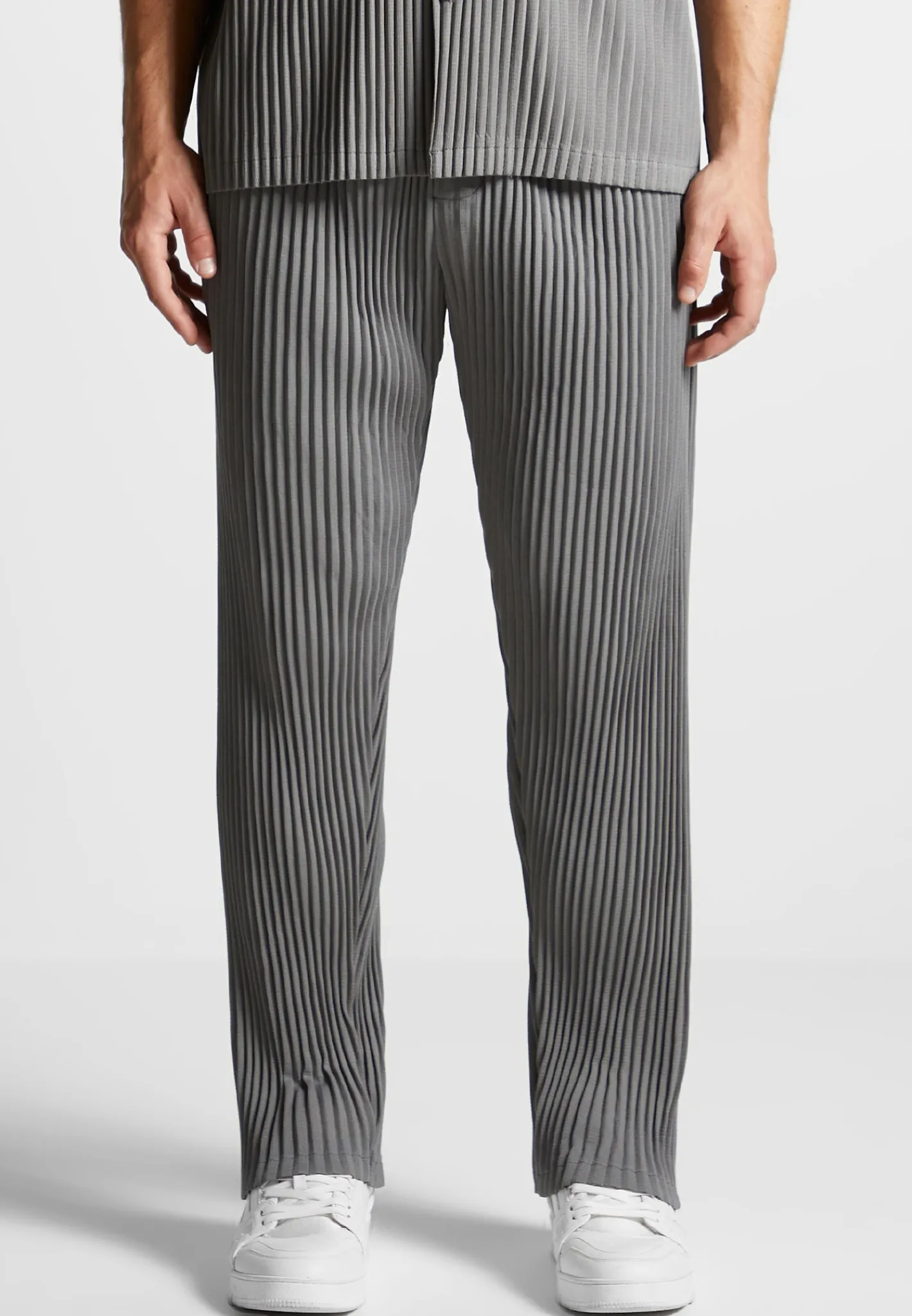 Pleated Trousers -^Manière De Voir Sale