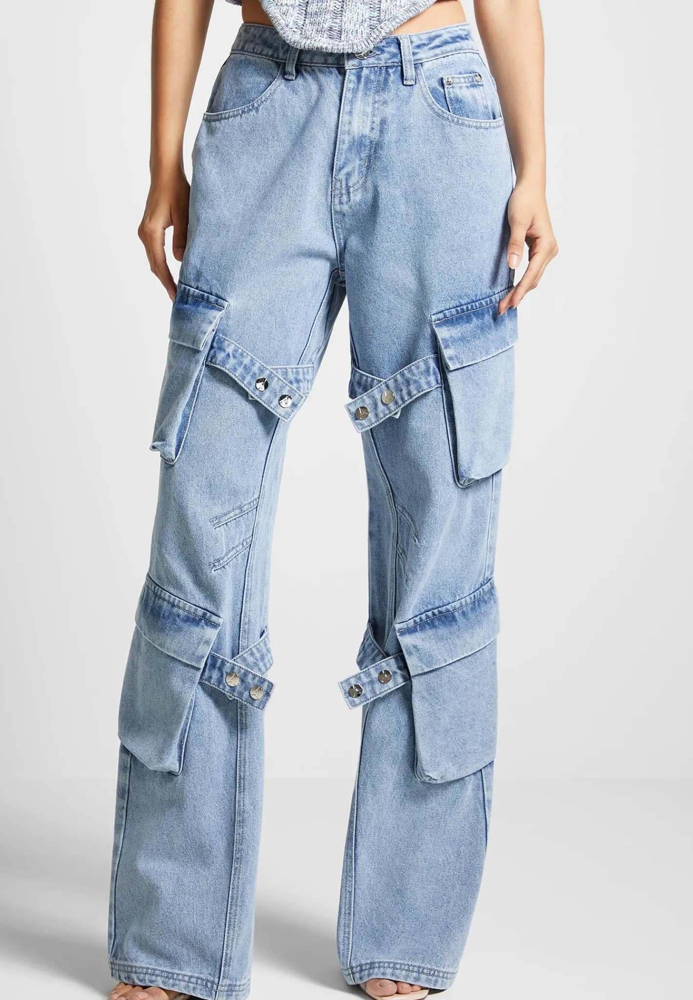 Strap Detail Cargo Jeans - Mid Blue^Manière De Voir Fashion