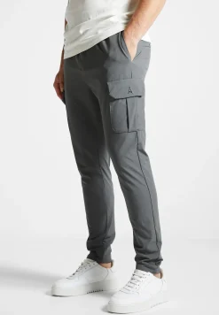 Technical Cargo Pants - Charcoal Grey^Manière De Voir Outlet