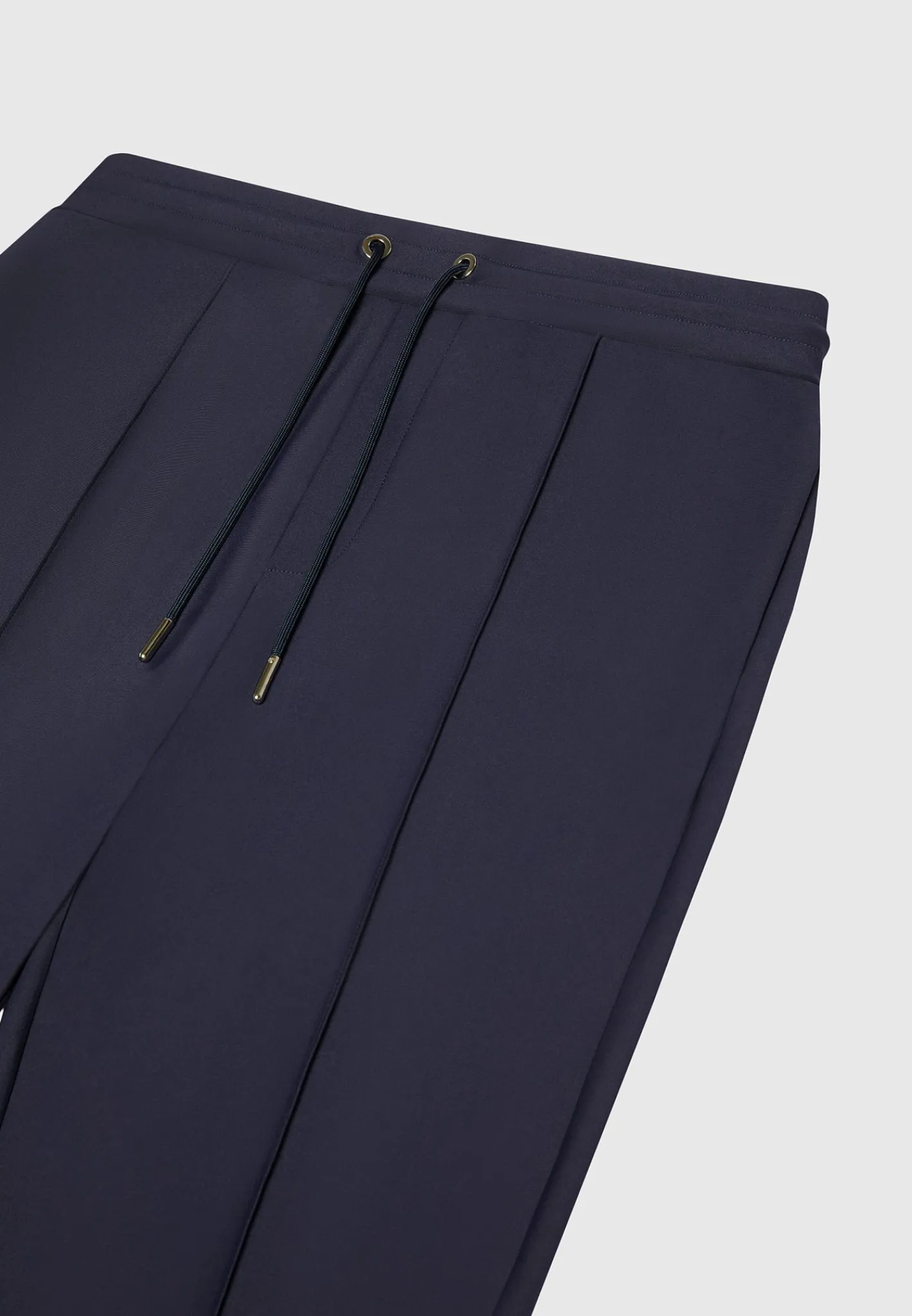 Éternel Neoprene Tapered Fit Pintuck Joggers -^Manière De Voir Discount