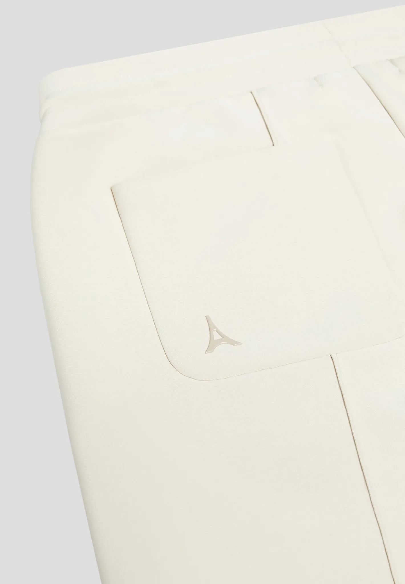 Éternel Neoprene Tapered Fit Pintuck Joggers -^Manière De Voir Clearance
