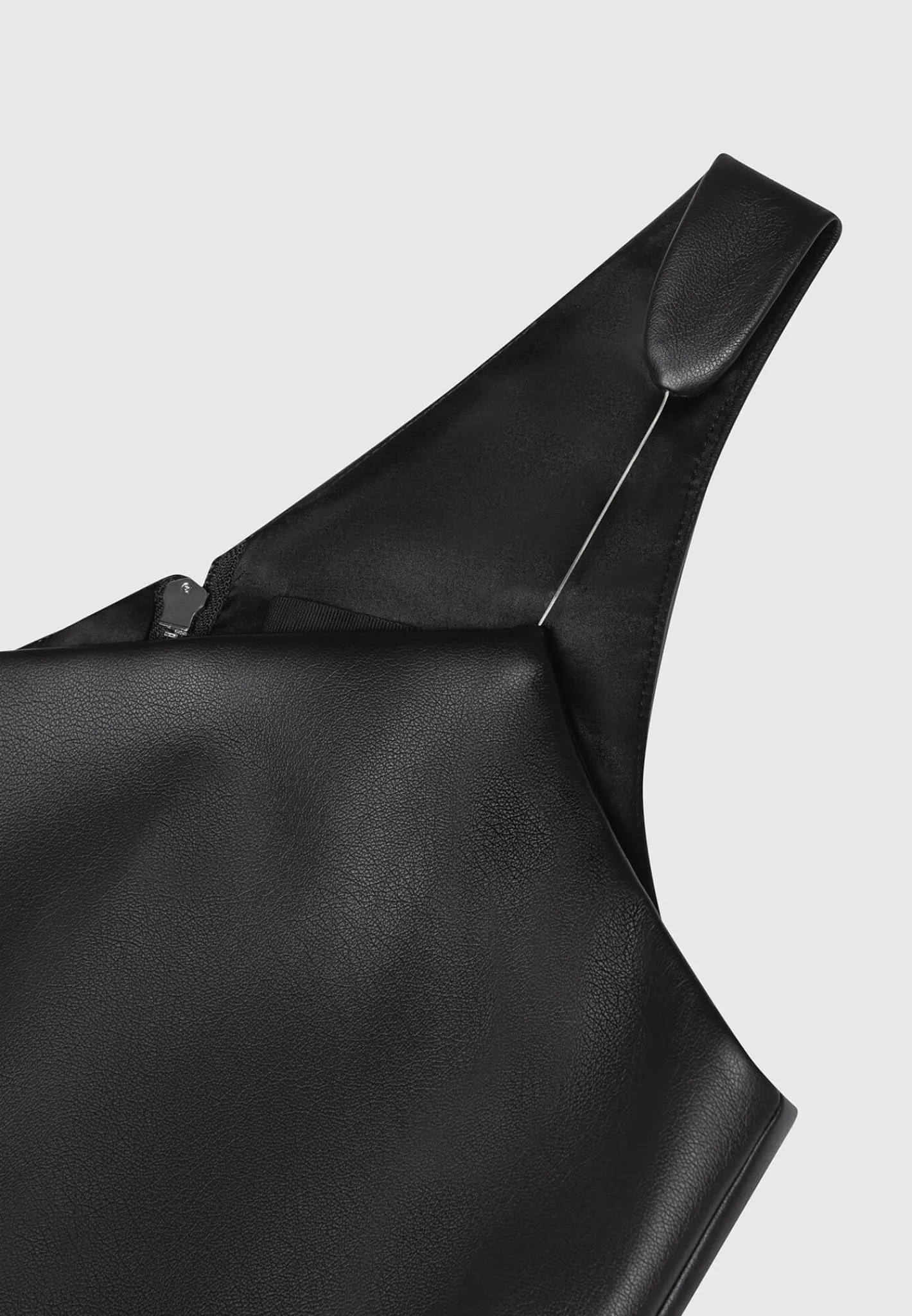 Vegan Leather Invisible Strap Top -^Manière De Voir Hot